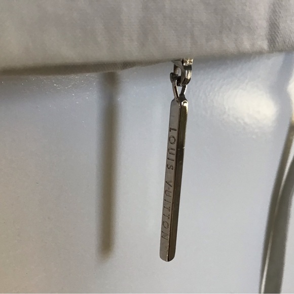 LOUIS VUITTON Pencil Skirt - Picture 14 of 17